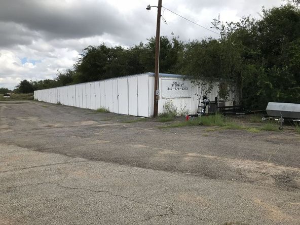 1239 Willow Beach Rd, Graford, TX 76449